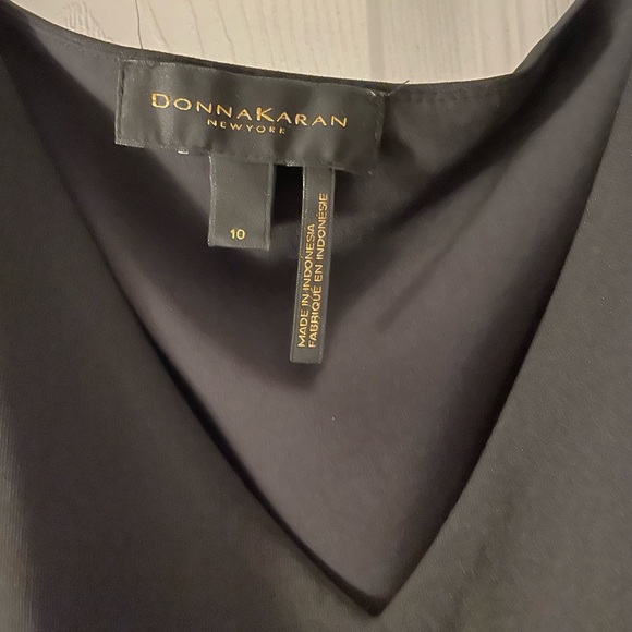 Donna Karan Black and Off white Cocktail Dress - Picture 3 of 3